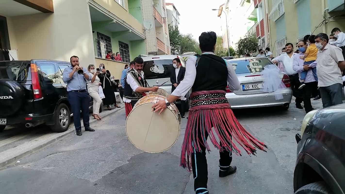 Zamanında Gelen Düzenli Organizasyon Ekibi